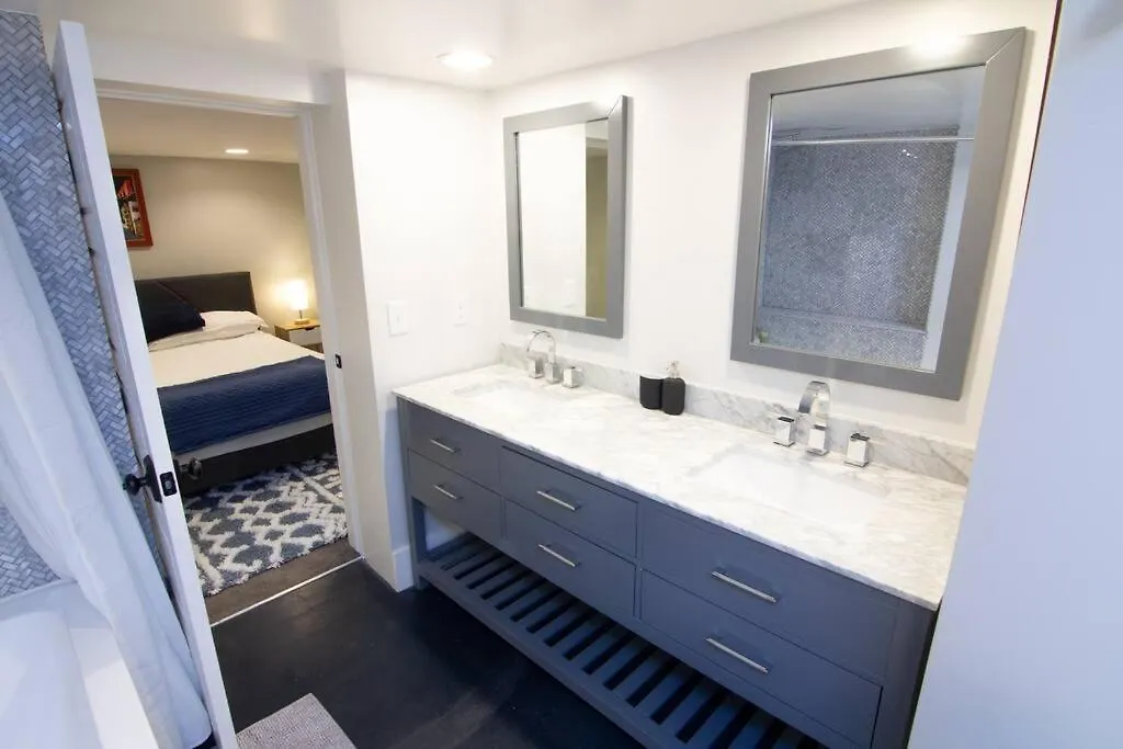 Perfect Urban Sanctuary For 8 W Hot Tub Near City Park Denver Holiday home